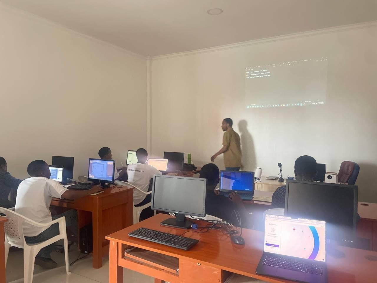 GNIT Africa Teaches Students for Internet of Things